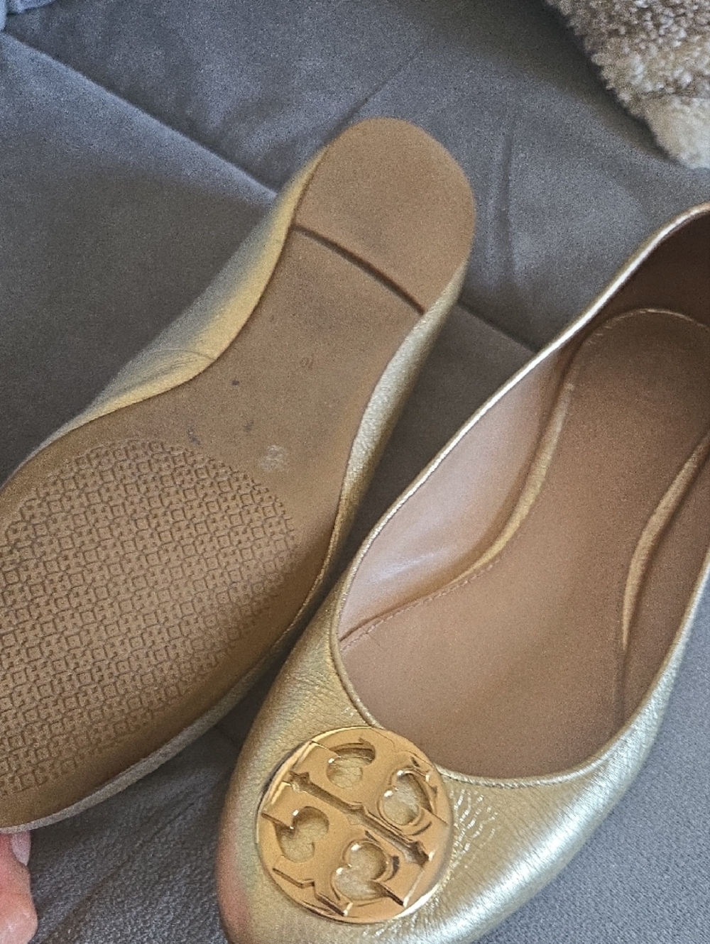 Tory Burch Metallic Gold Leather Ballet Flats with Logo Medallion - Picture 4 of 8